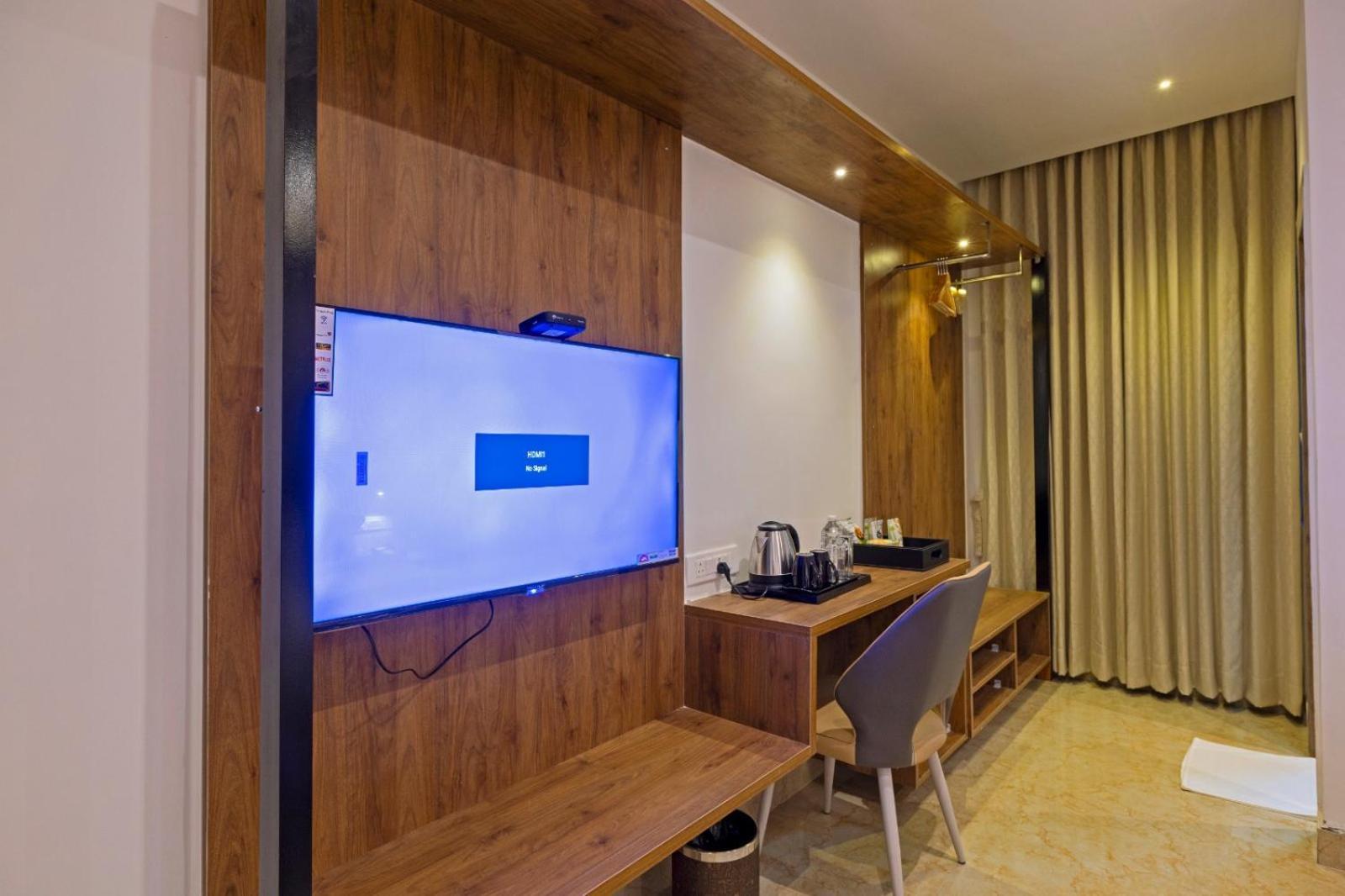Grand Continent Hotel Gachibowli Near Us Consulate Eksteriør bilde